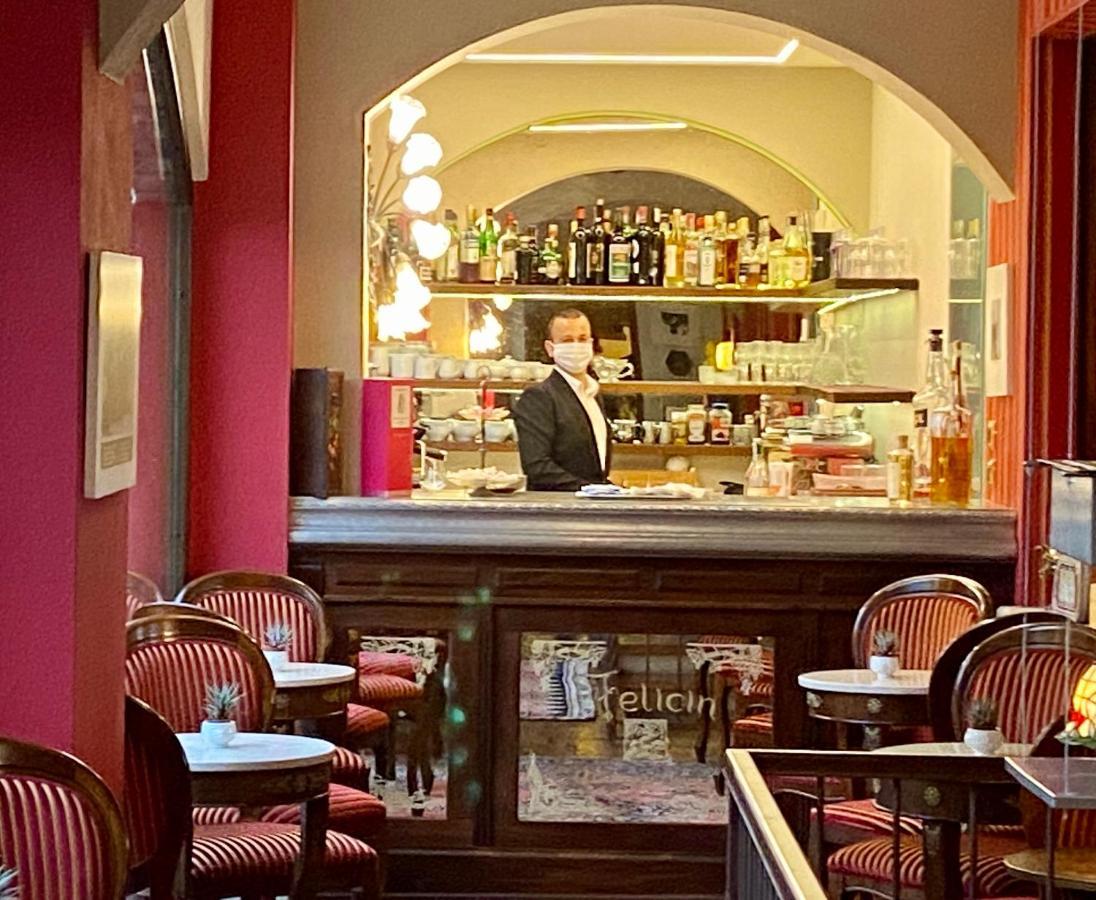 Felicin - Ristorante Albergo "Dimora Storica" Монфорте-д'Альба Экстерьер фото